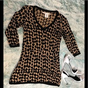 Max Studio sweater top.